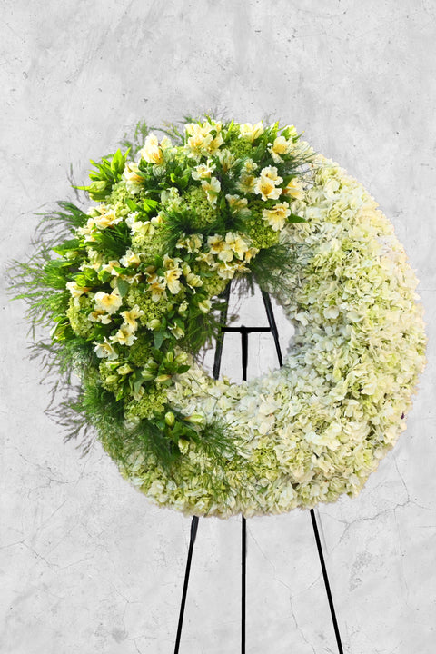 Corona Condolencias Eterno Consuelo – corona fúnebre para funeral en Lima