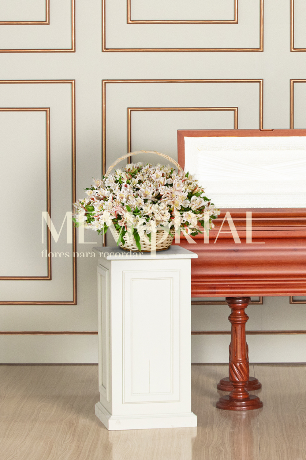 Canasta con Astromelia Blanca