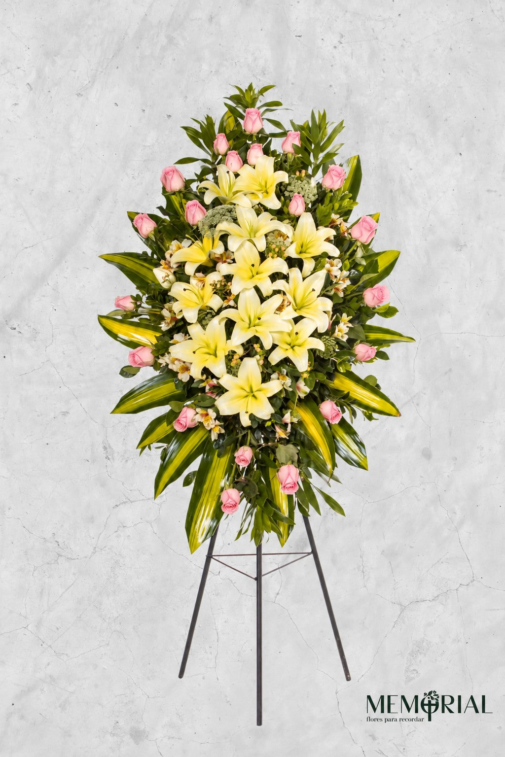 Lágrima de Condolencias de Rosas Blancas y Liliums – lágrima fúnebre para funeral en Lima