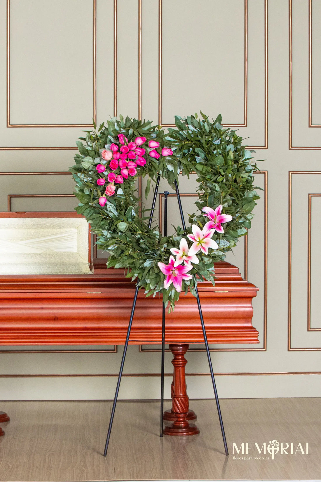 Ternura en Rosa con Rosas y Liliums