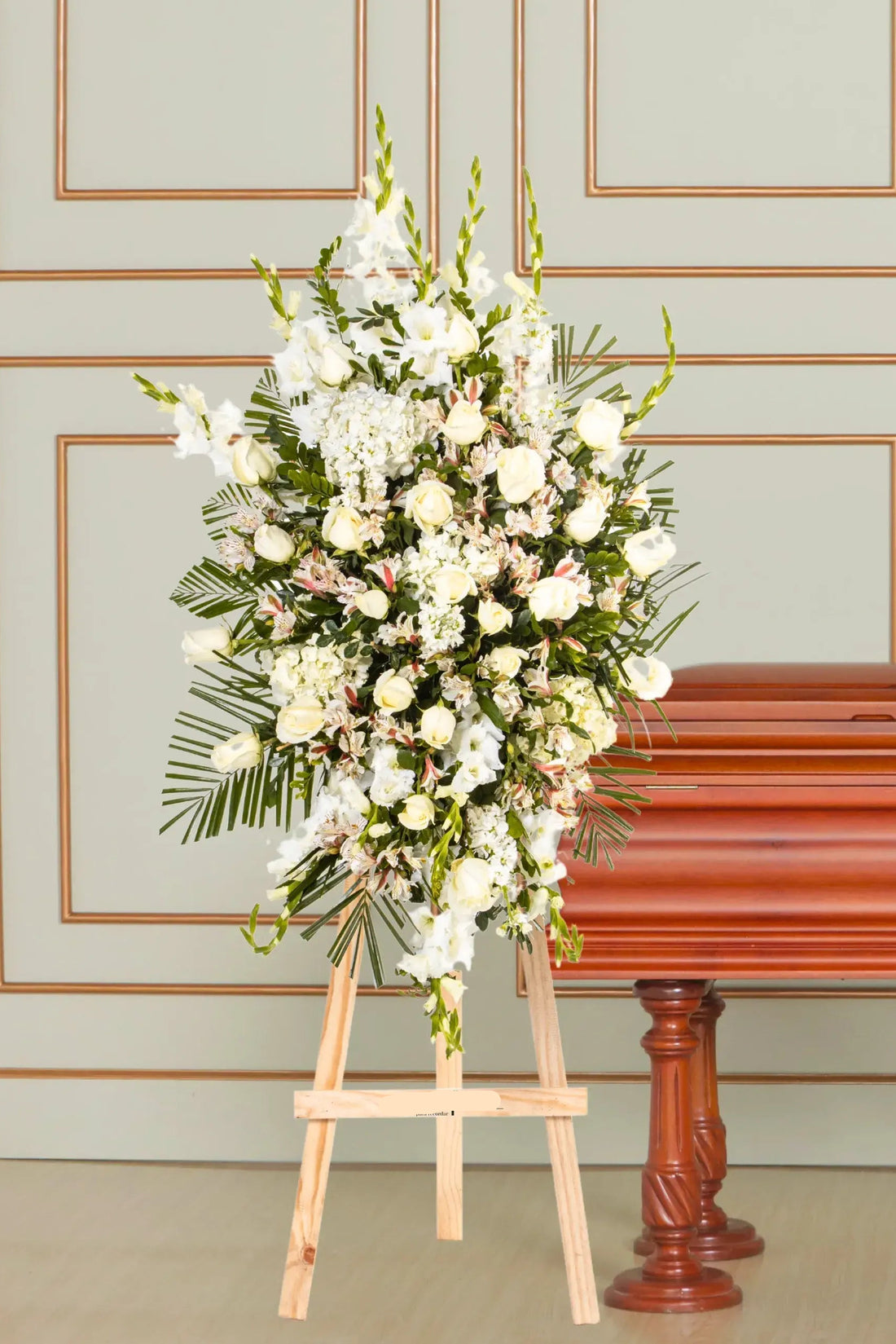 Lágrima de Condolencias de Hortensias y Rosas Blancas – lágrima fúnebre en Lima, vista 3